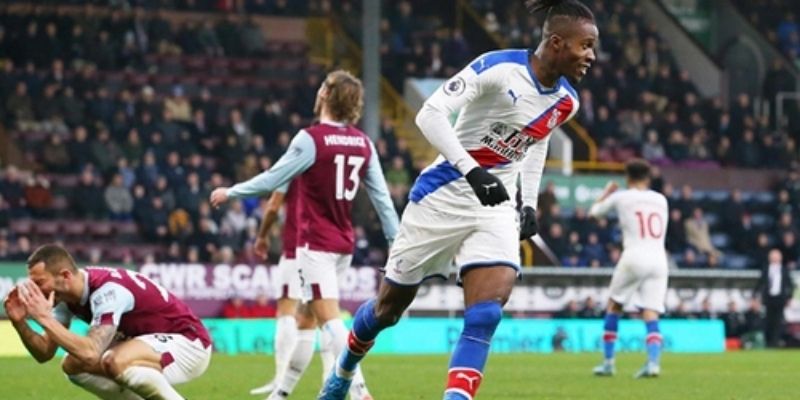 Khủng hoảng nhân sự của Palace định hình cục diện trận đấu